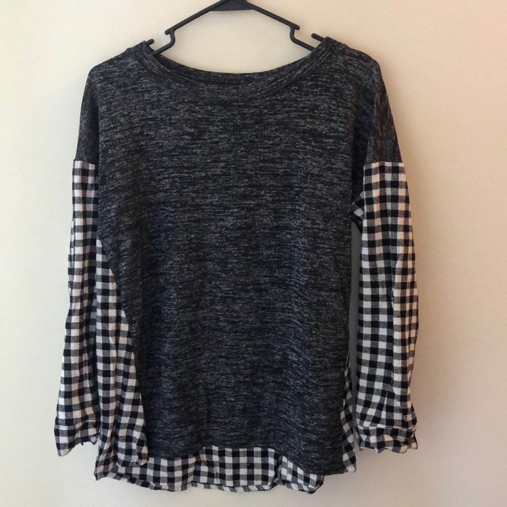 Staccato via Stitch fix shirt - size small